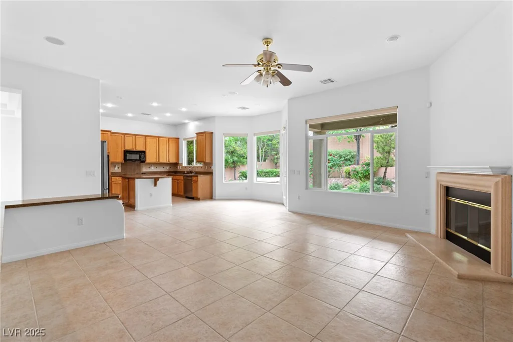 3483 French Daisy, Las Vegas, NV 89135