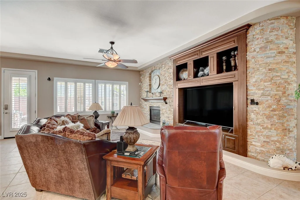 3614 Coventry Gardens, Las Vegas, NV 89135