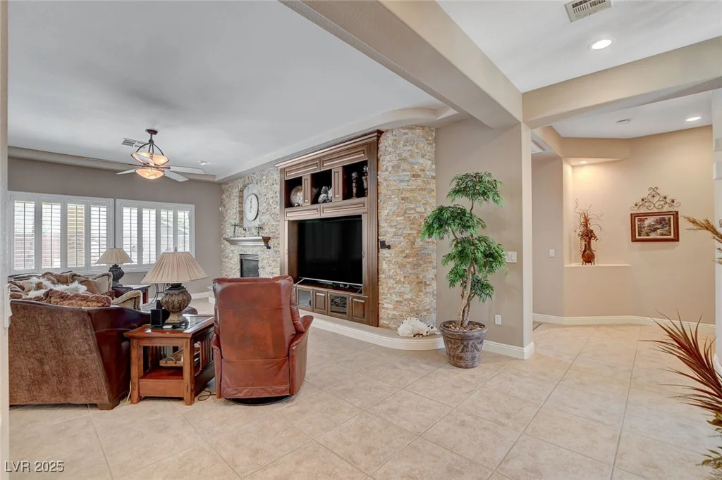 3614 Coventry Gardens, Las Vegas, NV 89135
