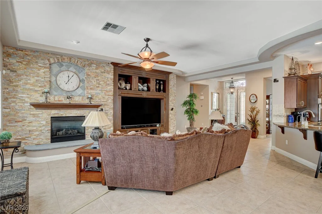 3614 Coventry Gardens, Las Vegas, NV 89135