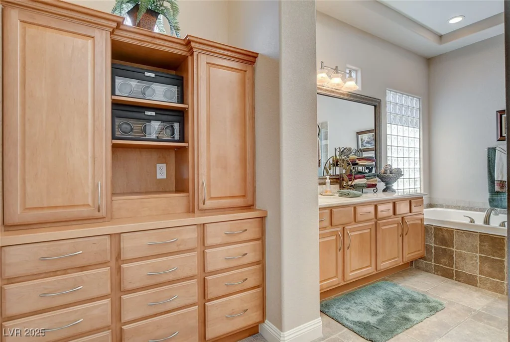 3614 Coventry Gardens, Las Vegas, NV 89135