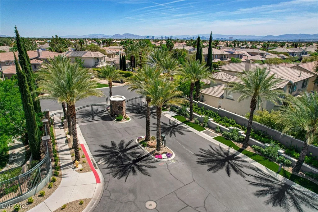 3614 Coventry Gardens, Las Vegas, NV 89135