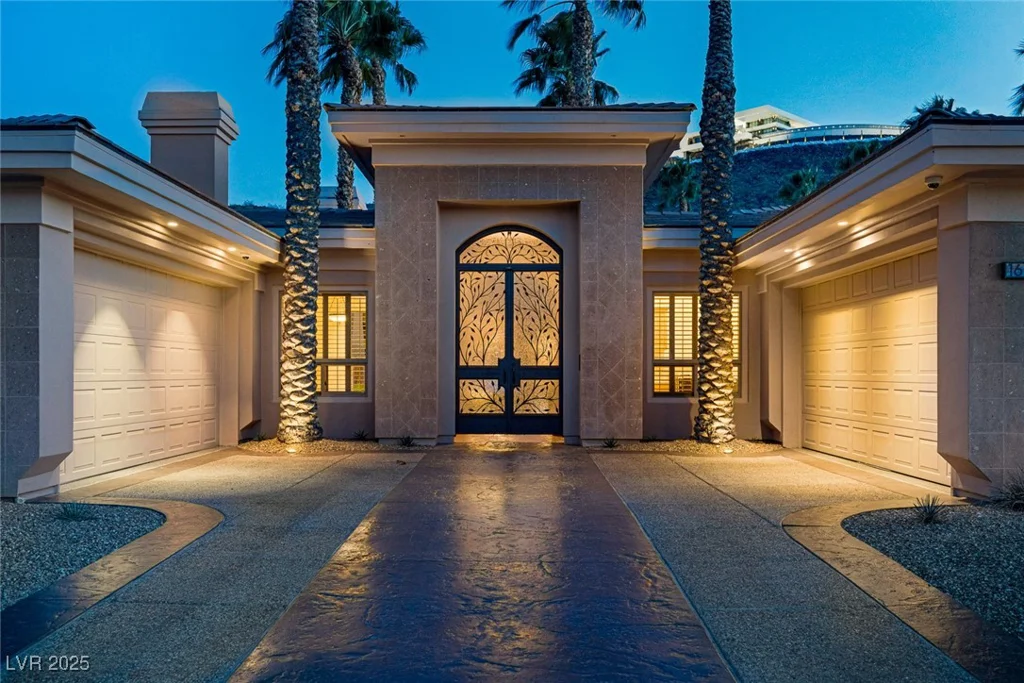 1665 Liege, Henderson, NV 89012