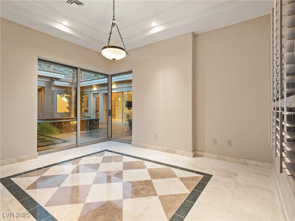 1665 Liege, Henderson, NV 89012