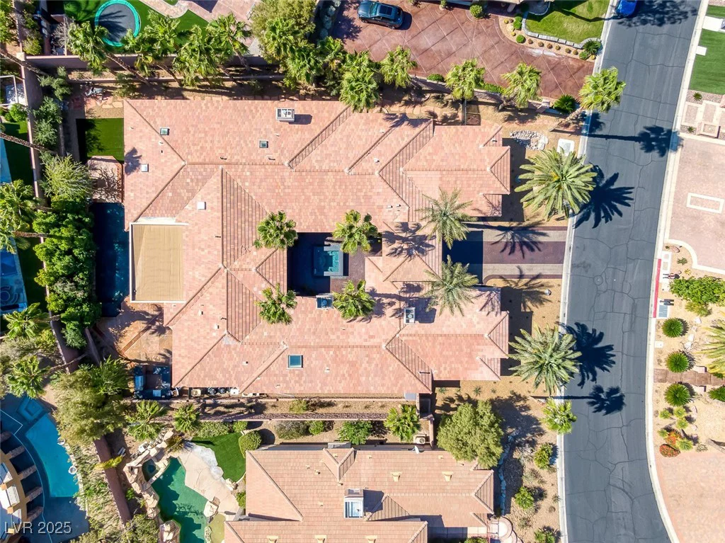 1665 Liege, Henderson, NV 89012