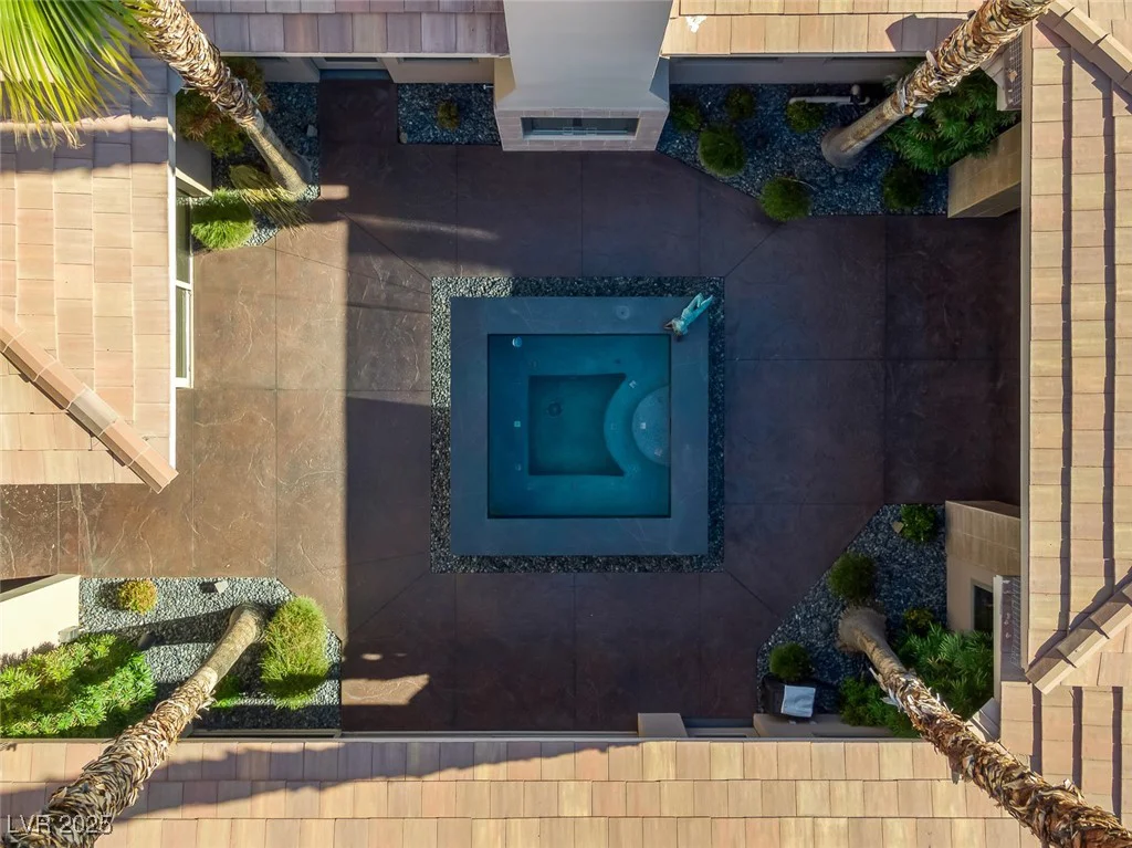 1665 Liege, Henderson, NV 89012