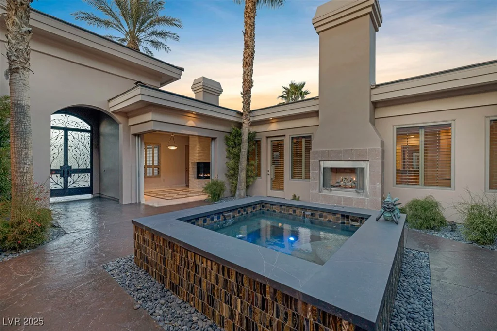 1665 Liege, Henderson, NV 89012