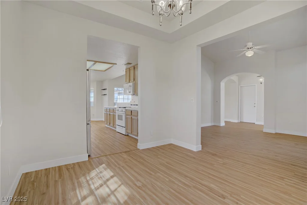 6332 Sierra Pines, Las Vegas, NV 89130
