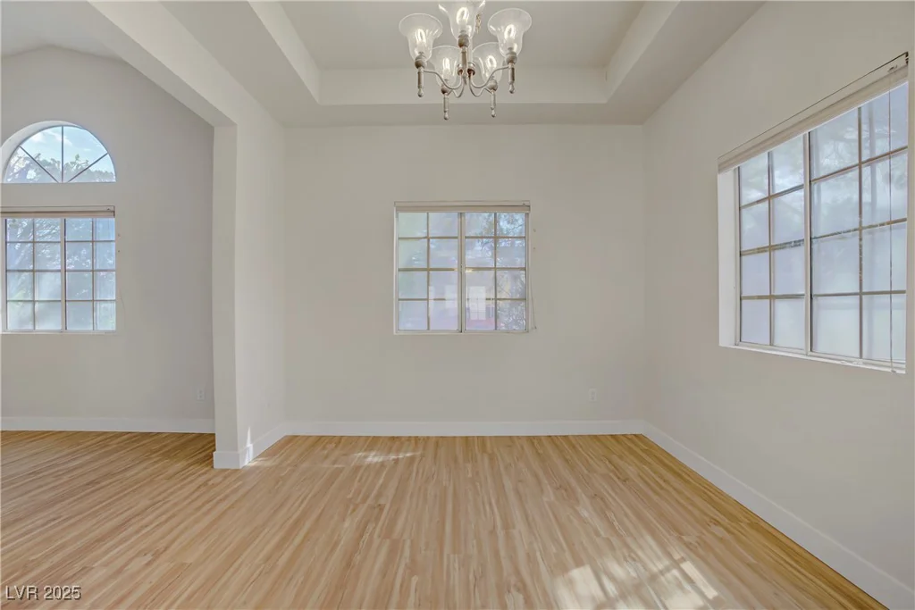6332 Sierra Pines, Las Vegas, NV 89130