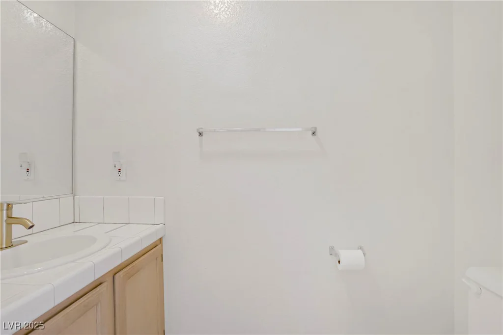 6332 Sierra Pines, Las Vegas, NV 89130