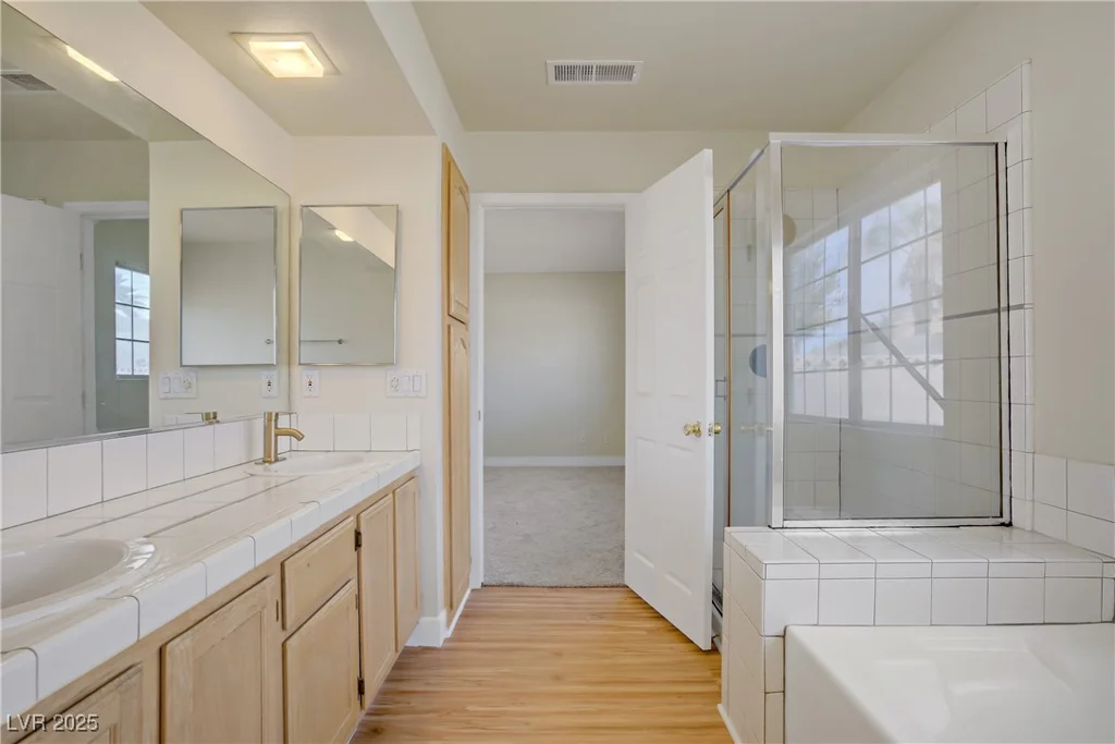 6332 Sierra Pines, Las Vegas, NV 89130