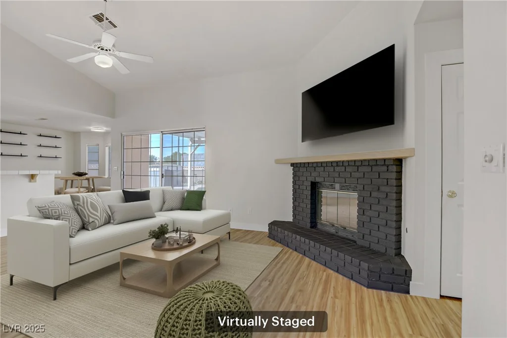 6332 Sierra Pines, Las Vegas, NV 89130