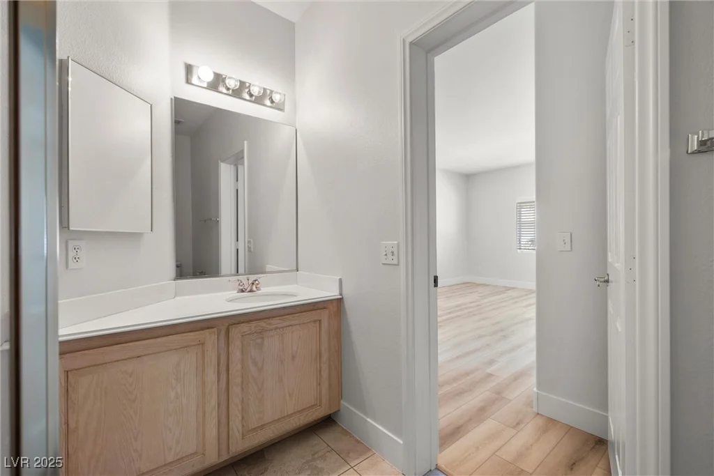 9491 Gainey Ranch, Las Vegas, NV 89147