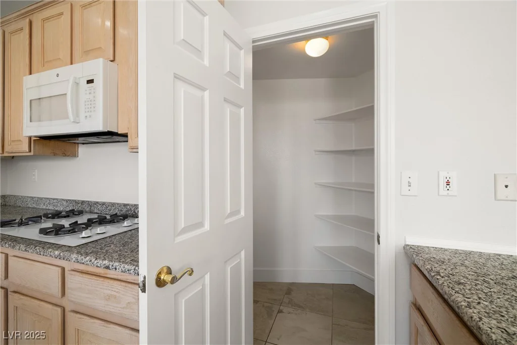9491 Gainey Ranch, Las Vegas, NV 89147
