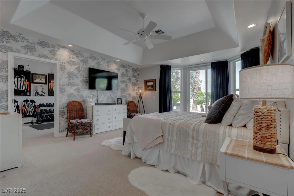 4594 Blue Mesa, Las Vegas, NV 89129