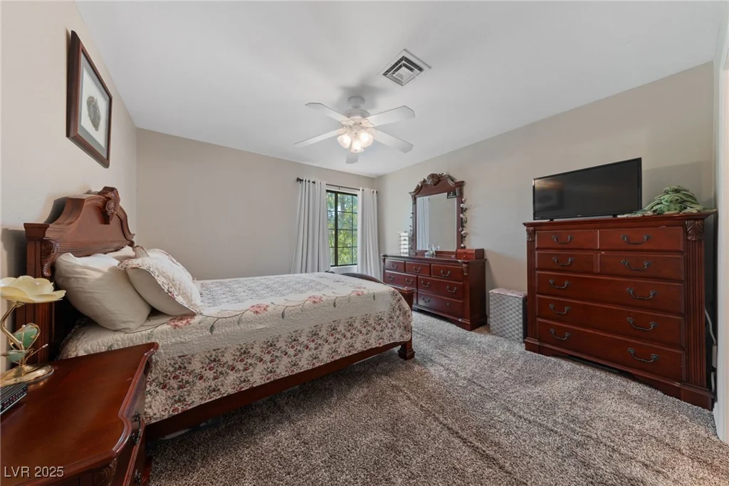 4865 Torrey Pines, Las Vegas, NV 89103