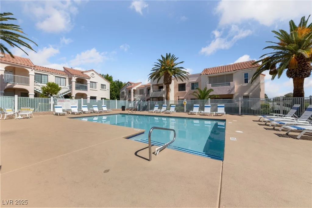 4865 Torrey Pines, Las Vegas, NV 89103