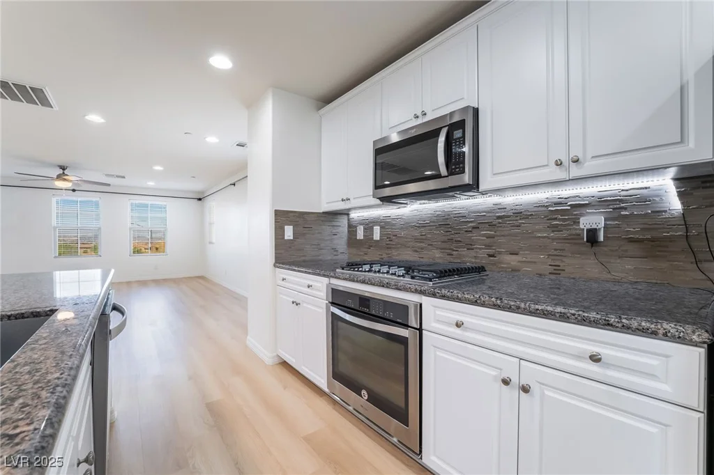 378 Gracious, Henderson, NV 89011