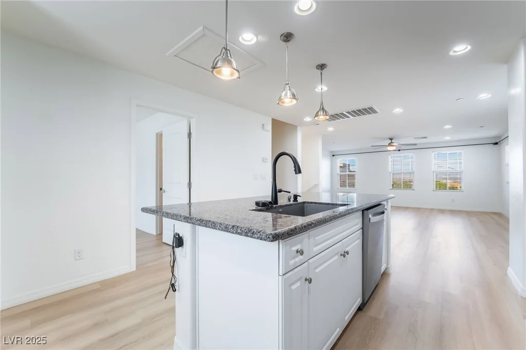378 Gracious, Henderson, NV 89011