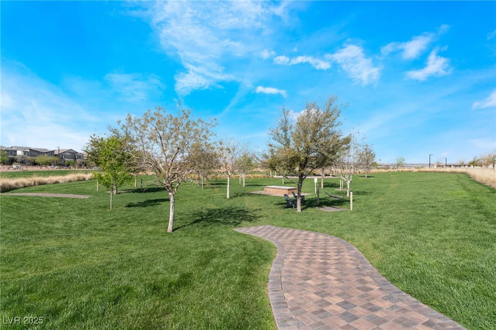 378 Gracious, Henderson, NV 89011