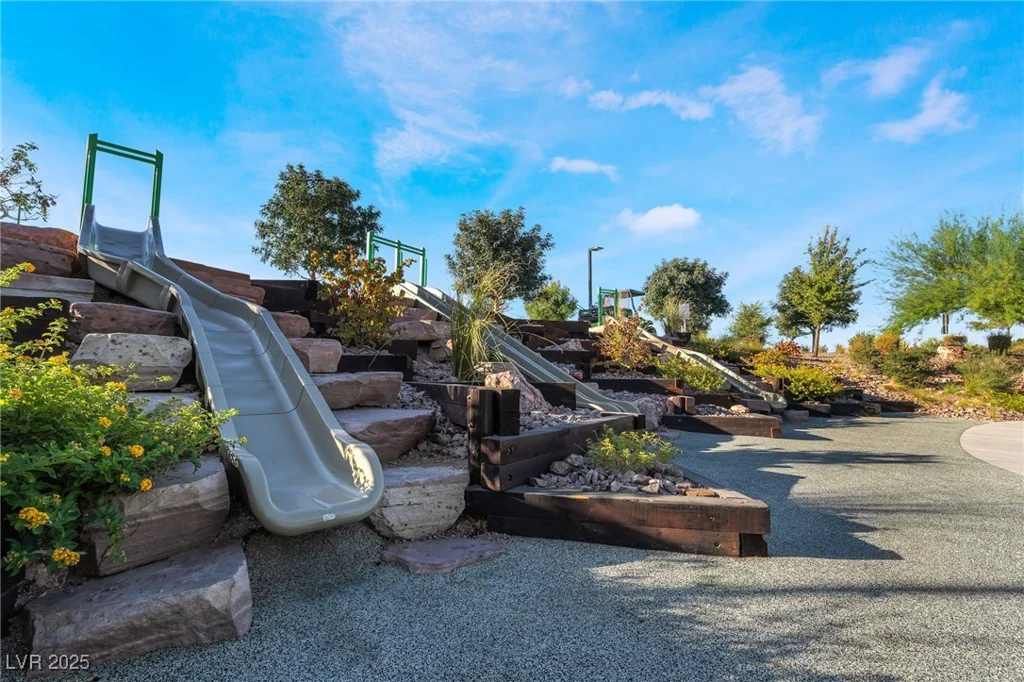 378 Gracious, Henderson, NV 89011