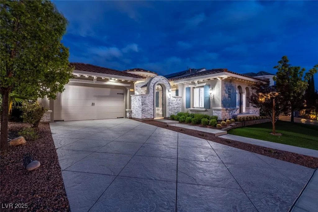2080 Orchard Mist, Las Vegas, NV 89135