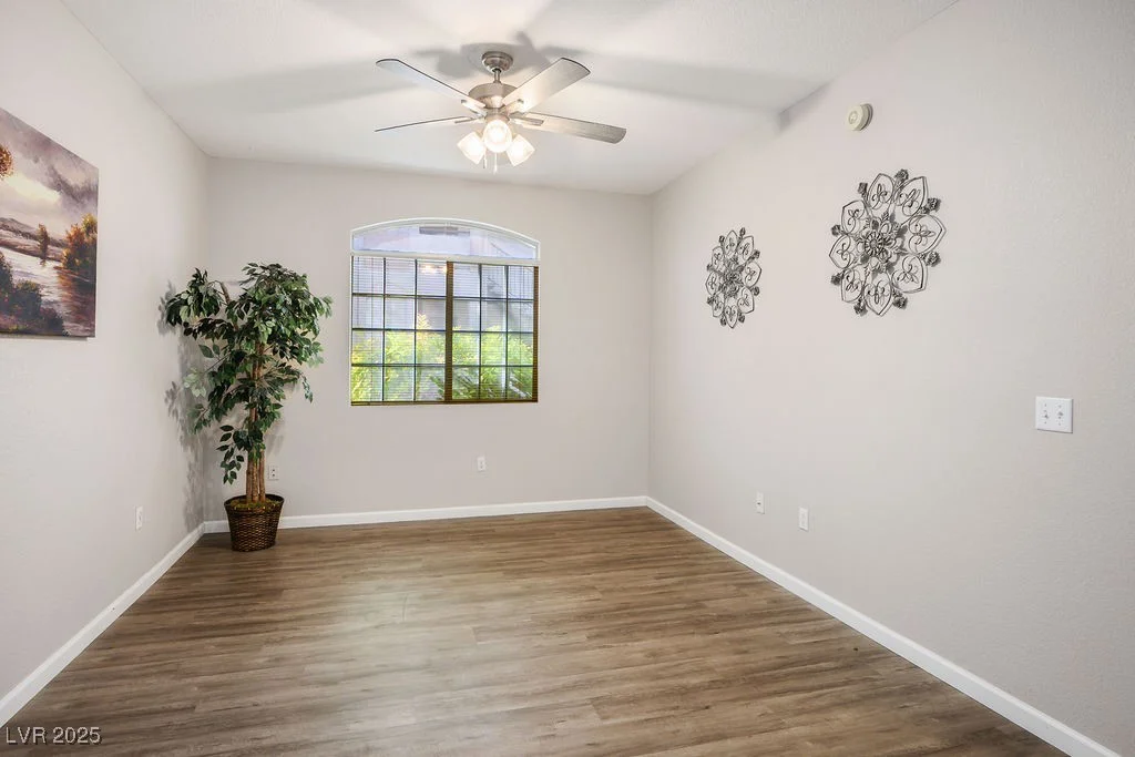 1830 Buffalo, Las Vegas, NV 89128