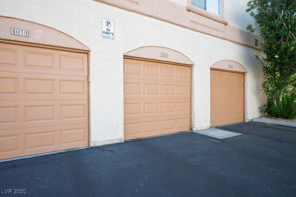 1830 Buffalo, Las Vegas, NV 89128