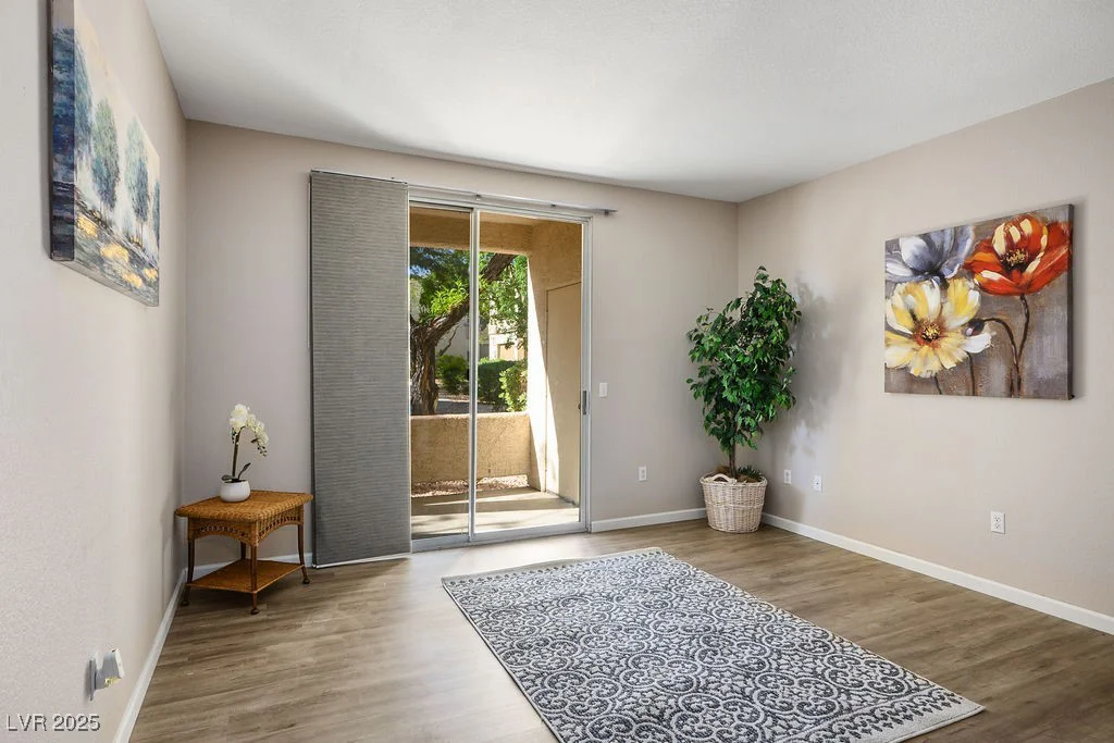 1830 Buffalo, Las Vegas, NV 89128