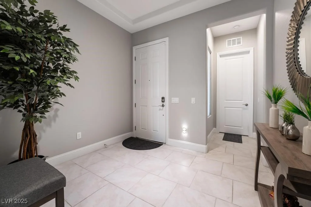 12843 New Providence, Las Vegas, NV 89141