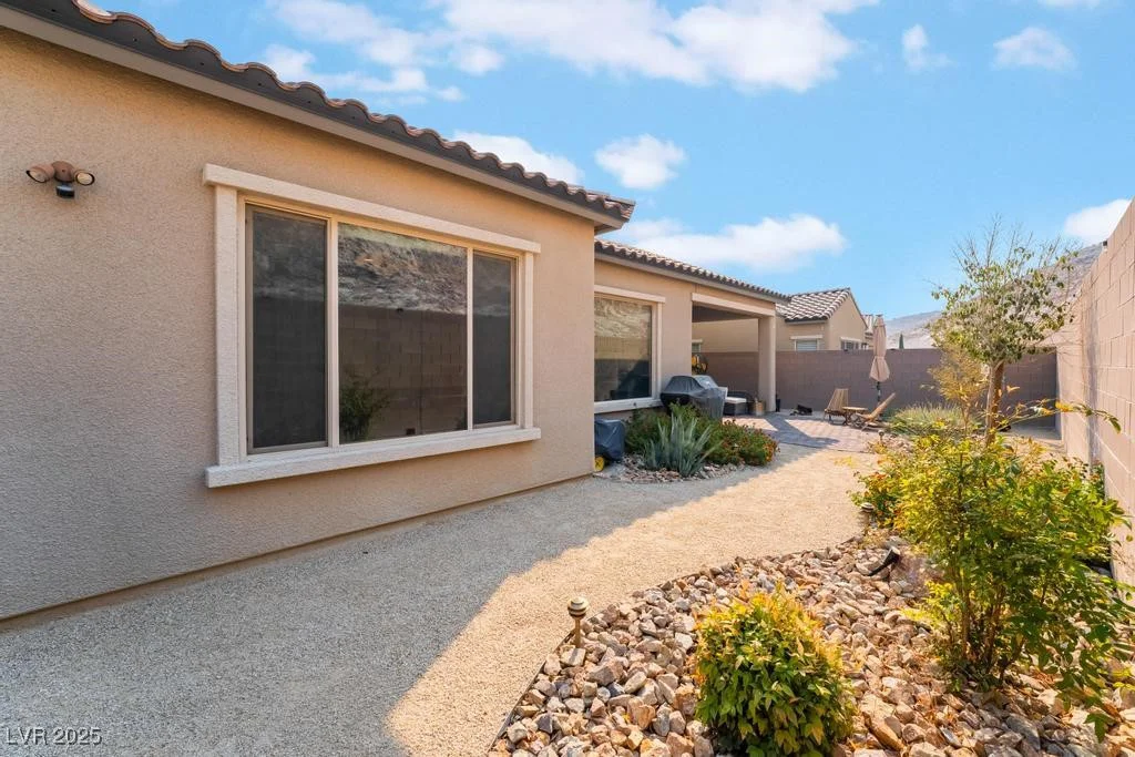 12843 New Providence, Las Vegas, NV 89141