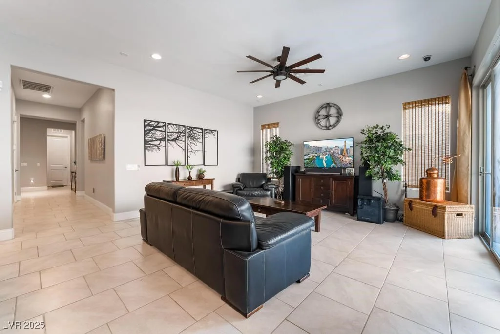 12843 New Providence, Las Vegas, NV 89141