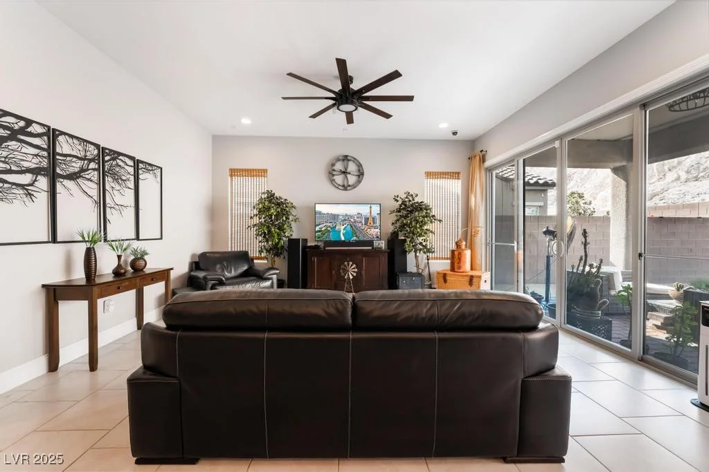 12843 New Providence, Las Vegas, NV 89141
