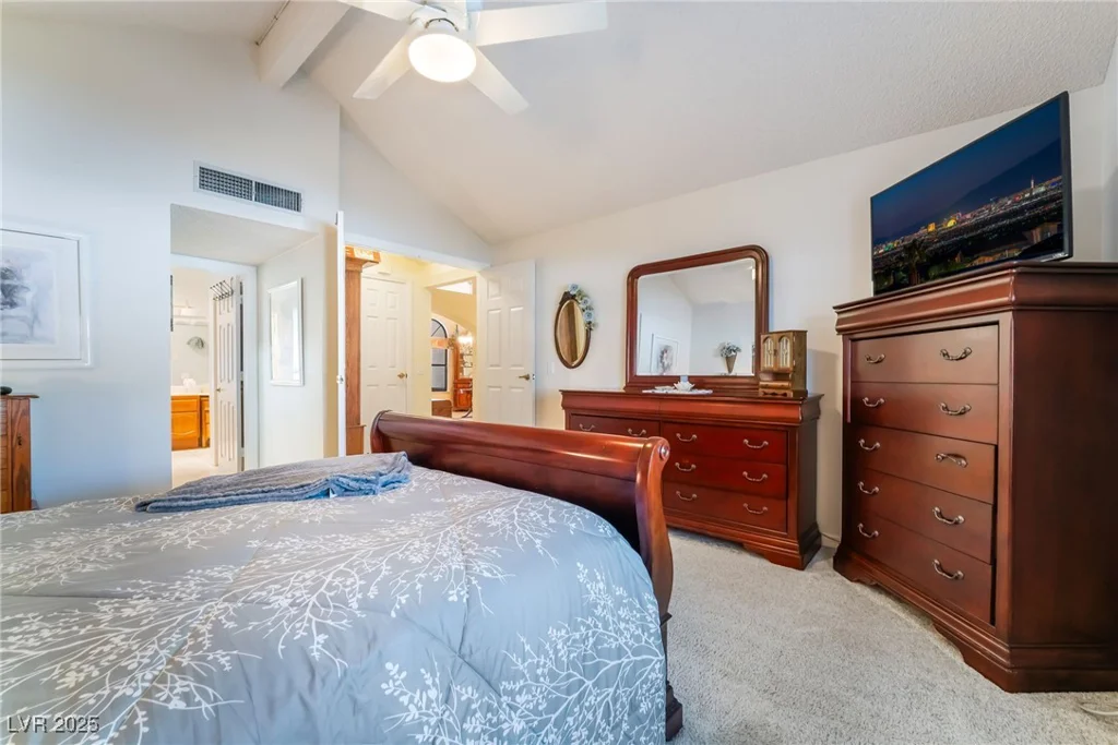 3221 Palmdesert, Las Vegas, NV 89120