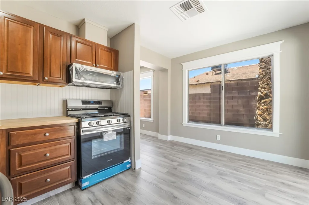 4498 Via San Rafael, Las Vegas, NV 89103