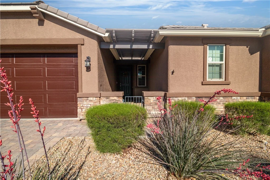 4818 Al Carrison, Las Vegas, NV 89149