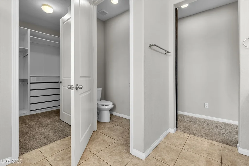 4818 Al Carrison, Las Vegas, NV 89149
