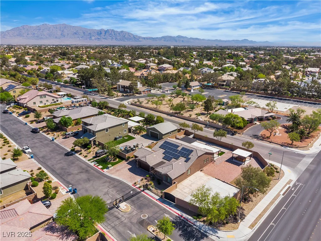 4818 Al Carrison, Las Vegas, NV 89149