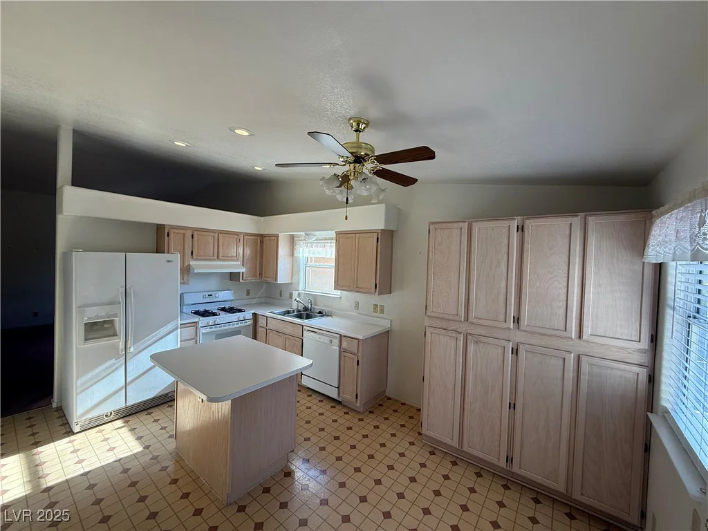8049 Celestial, Las Vegas, NV 89128
