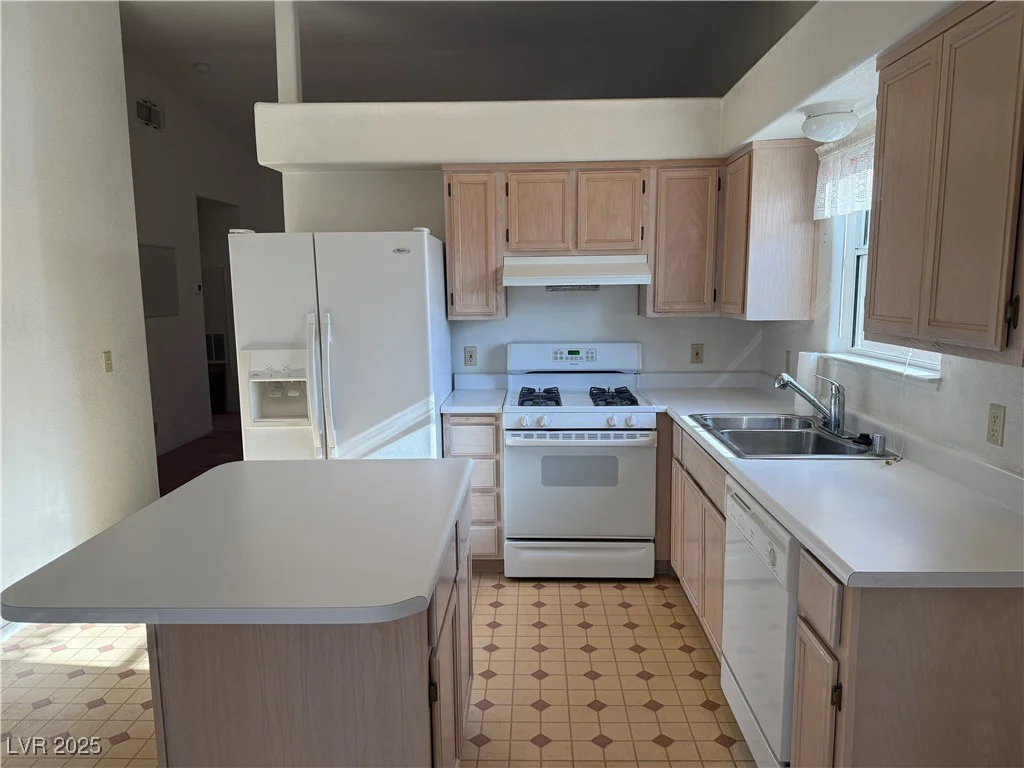 8049 Celestial, Las Vegas, NV 89128