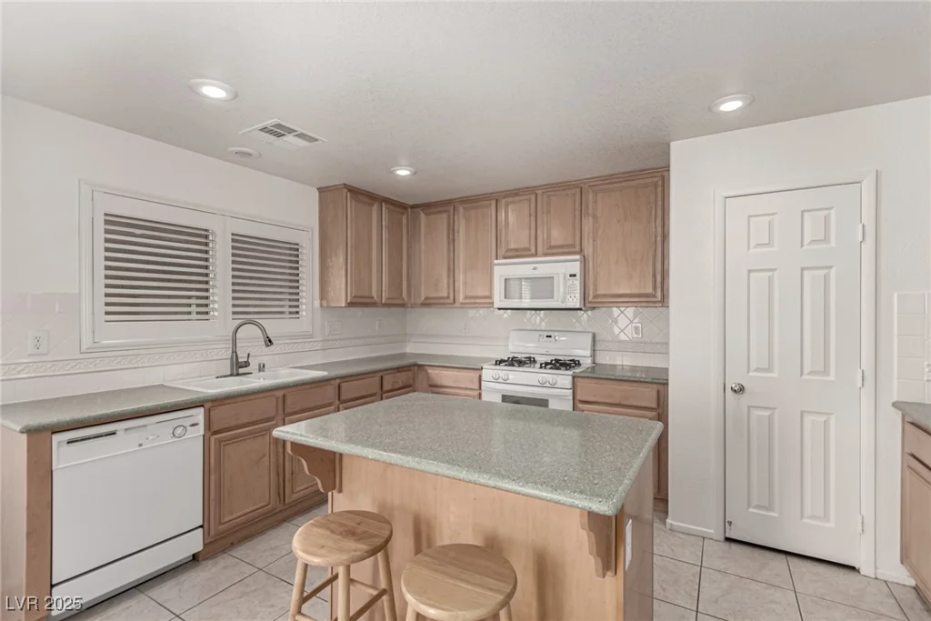 519 Brinkburn Point, Las Vegas, NV 89178
