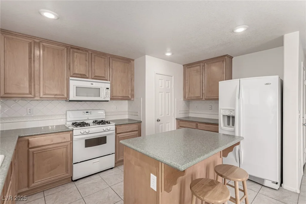 519 Brinkburn Point, Las Vegas, NV 89178