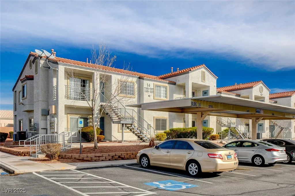 3318 Decatur, Las Vegas, NV 89130