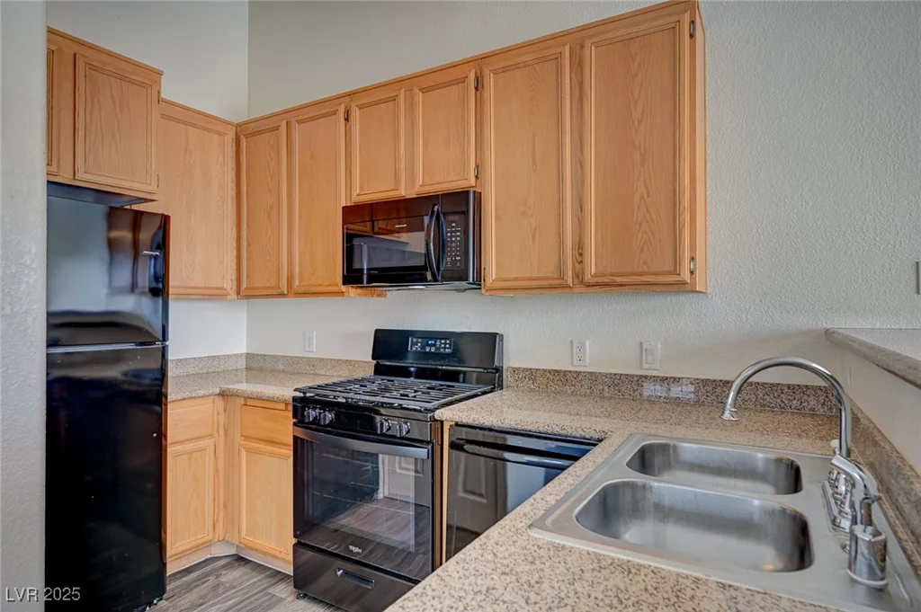3318 Decatur, Las Vegas, NV 89130