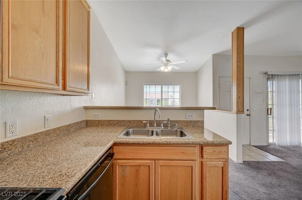 3318 Decatur, Las Vegas, NV 89130