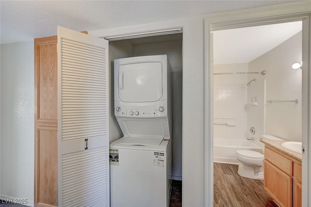 3318 Decatur, Las Vegas, NV 89130