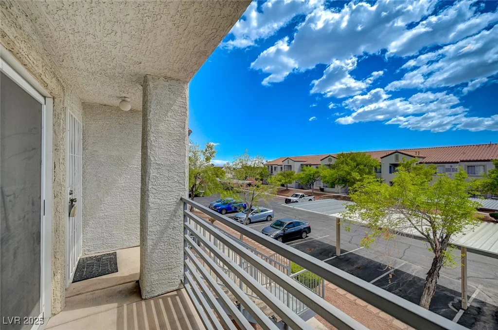 3318 Decatur, Las Vegas, NV 89130