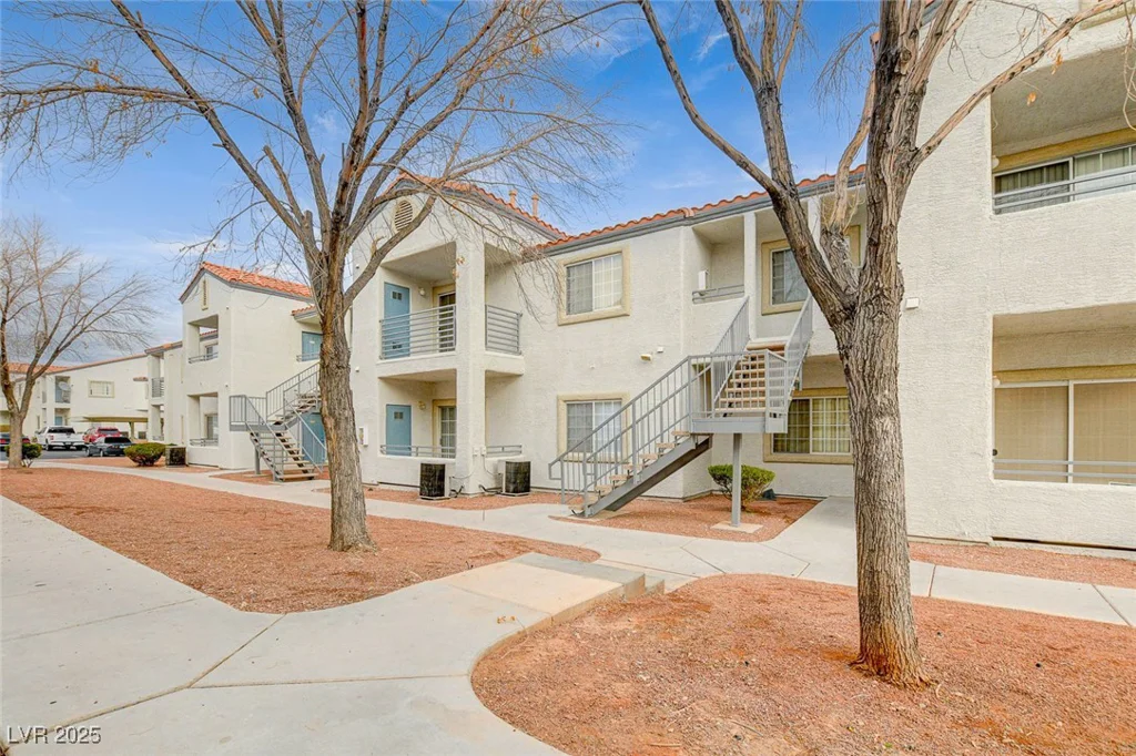 3318 Decatur, Las Vegas, NV 89130