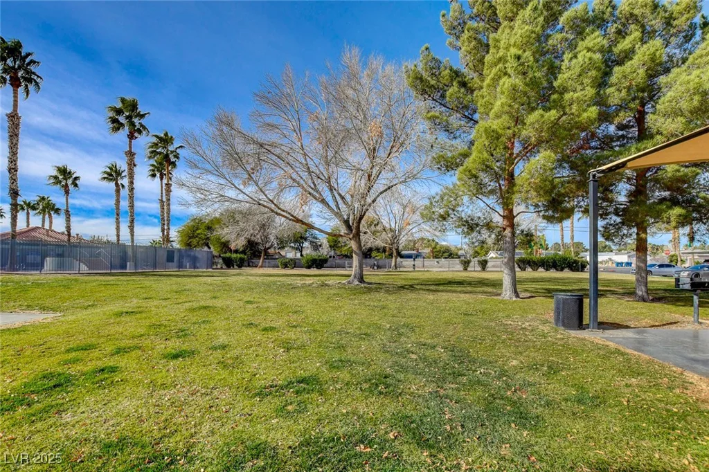 3318 Decatur, Las Vegas, NV 89130