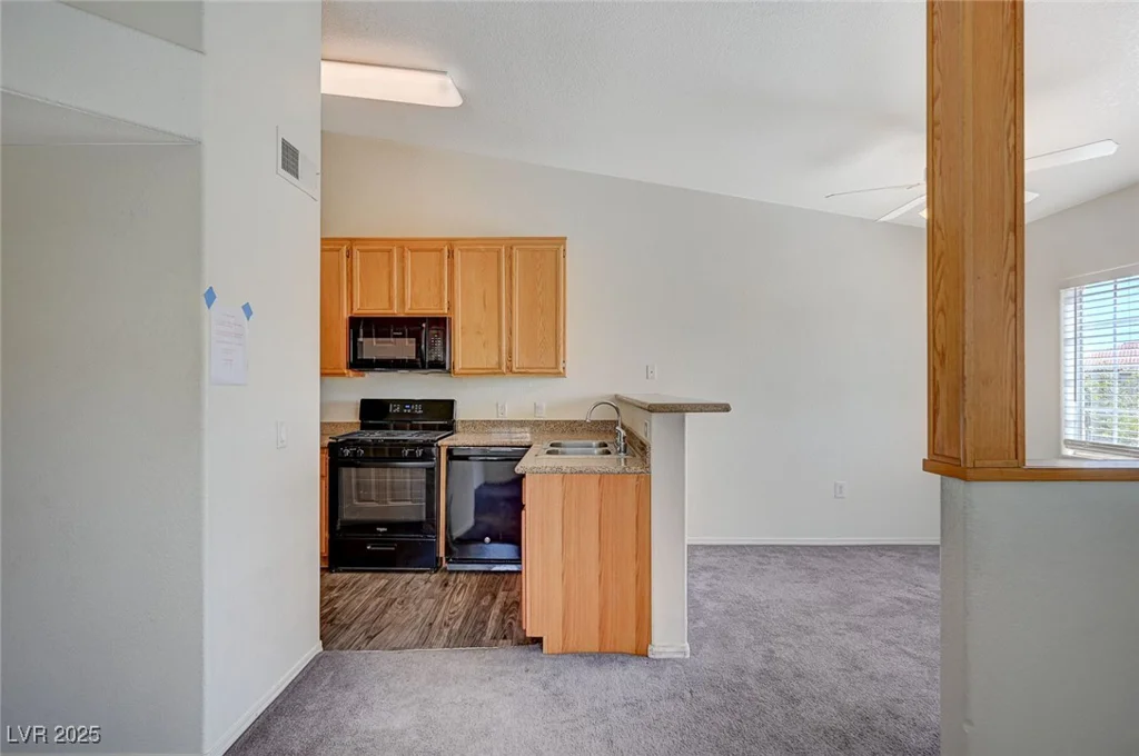 3318 Decatur, Las Vegas, NV 89130